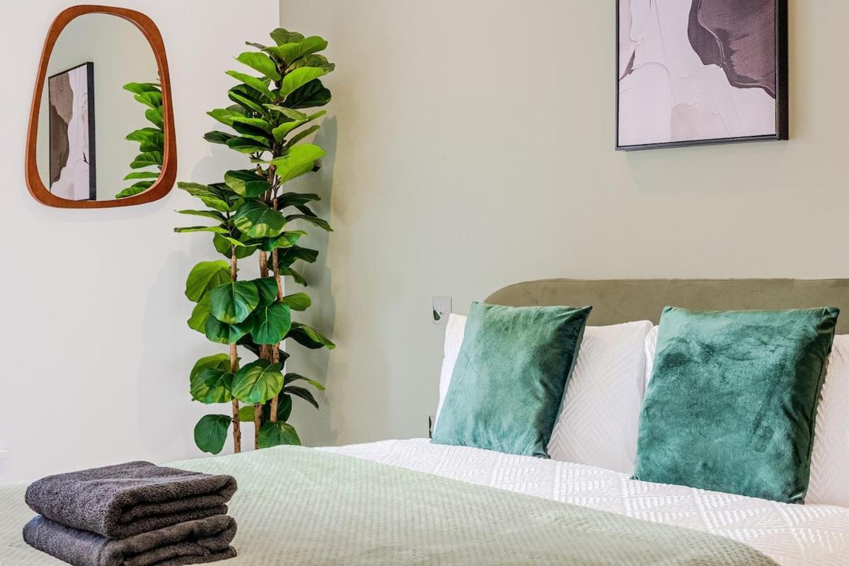Holborn Modern Flat Apartment London